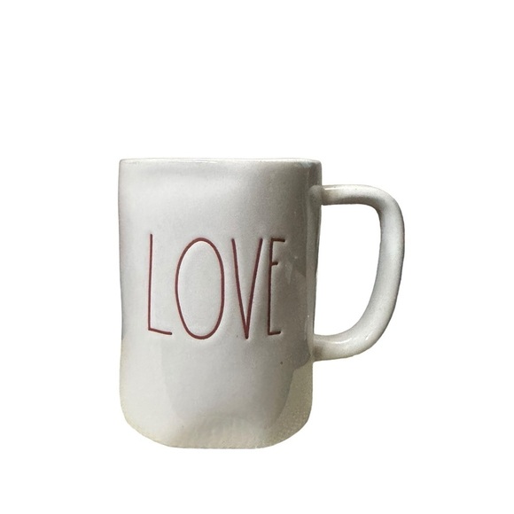 Rae Dunn Love Mug - Picture 1 of 5